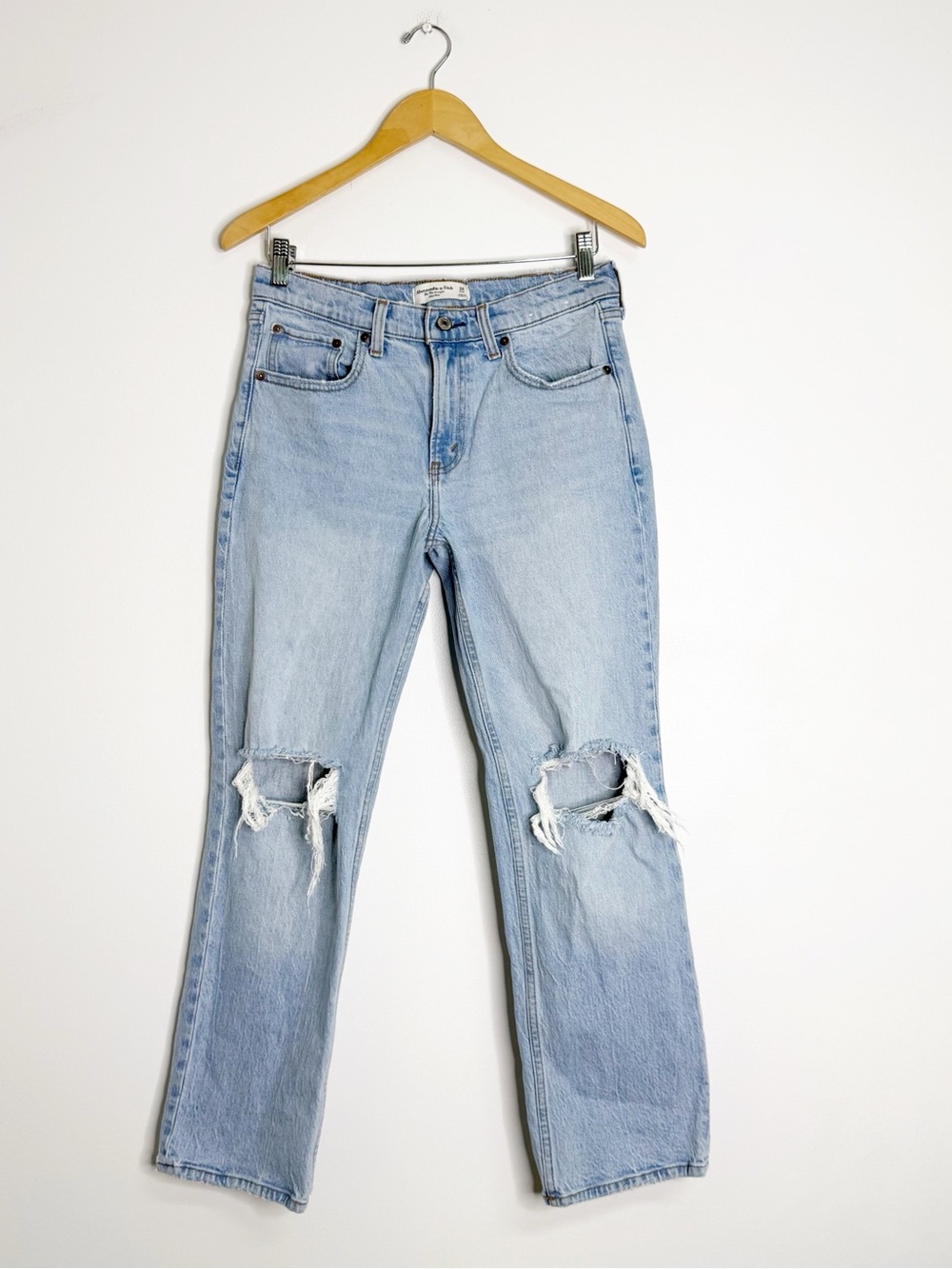 Abercrombie & Fitch 90s Straight Mid Rise Jeans 28 Short Distressed